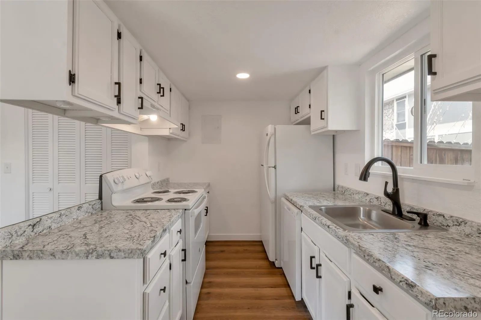 9901 E Evans Avenue #17A Aurora CO 80247 MLS #REC1507527 05032026000519 1600 4