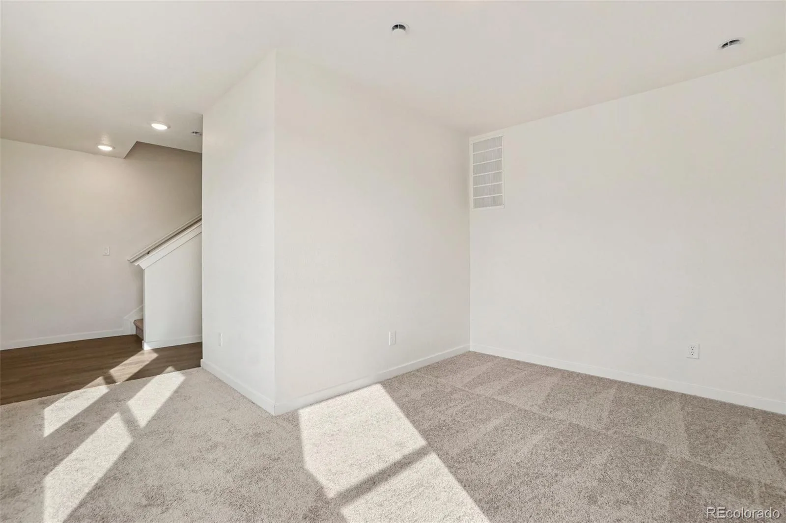 24141 E 54th Place Aurora CO 80019 | MLS #REC1507598 07302026225046 1600 14