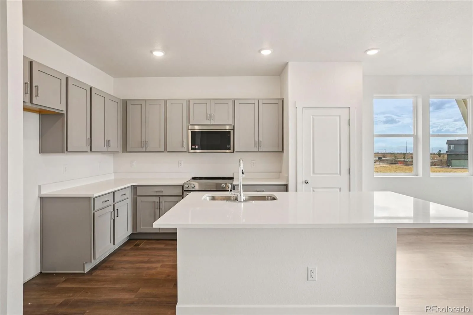 24141 E 54th Place Aurora CO 80019 | MLS #REC1507598 07302026225046 1600 9