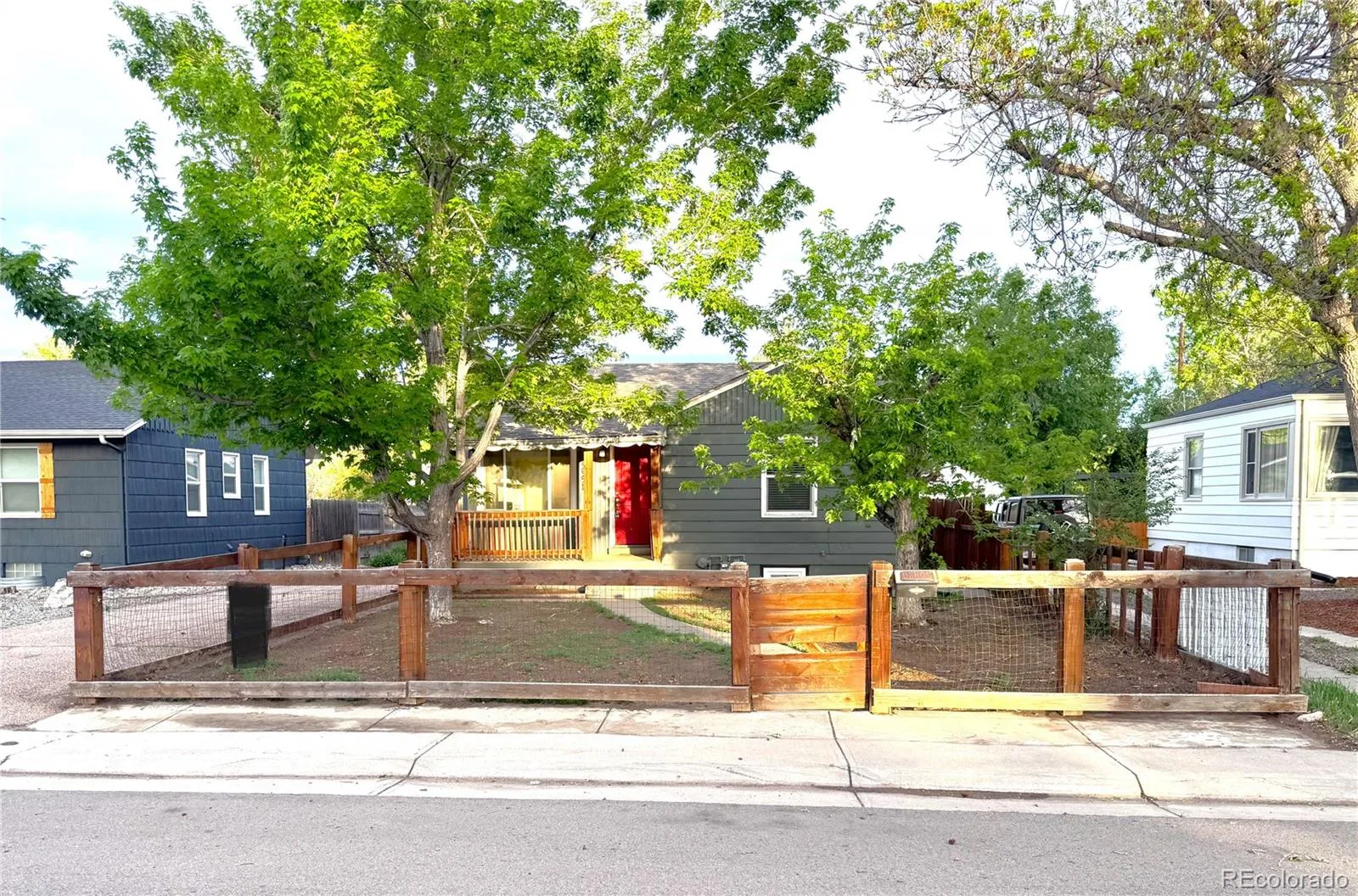 4651 S Washington Street Englewood CO 80113 MLS #REC1508638 06022026112240 1600 0