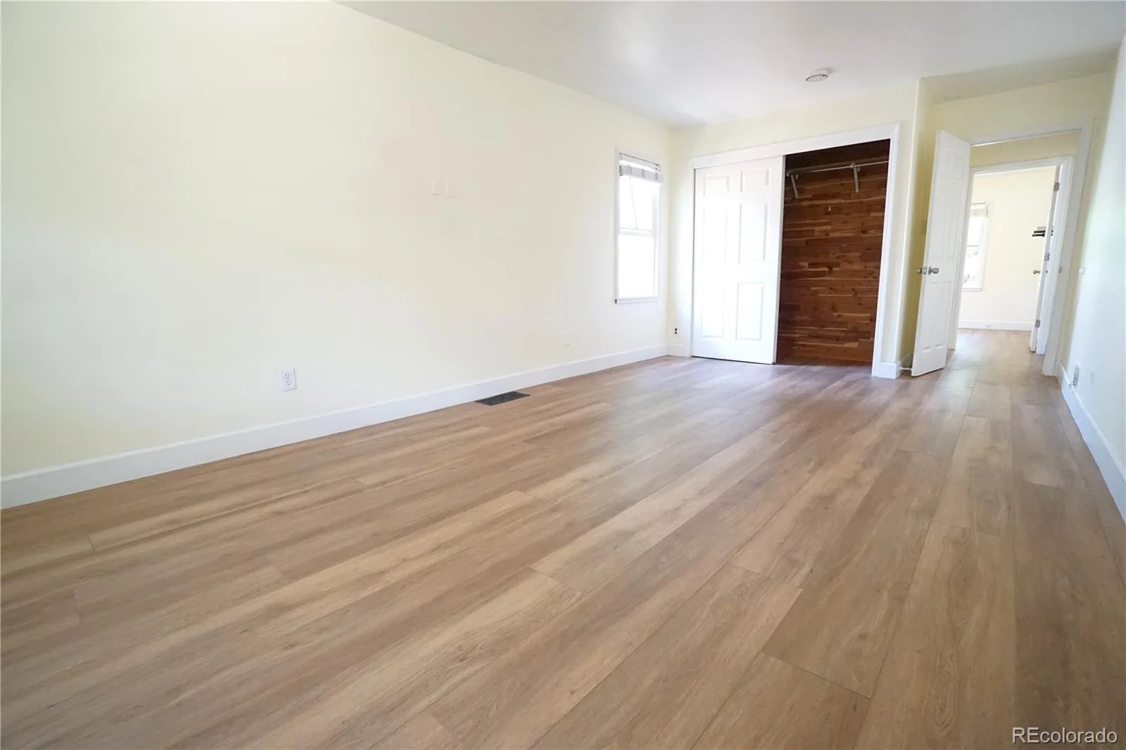 4651 S Washington Street Englewood CO 80113 MLS #REC1508638 06022026112240 1600 13