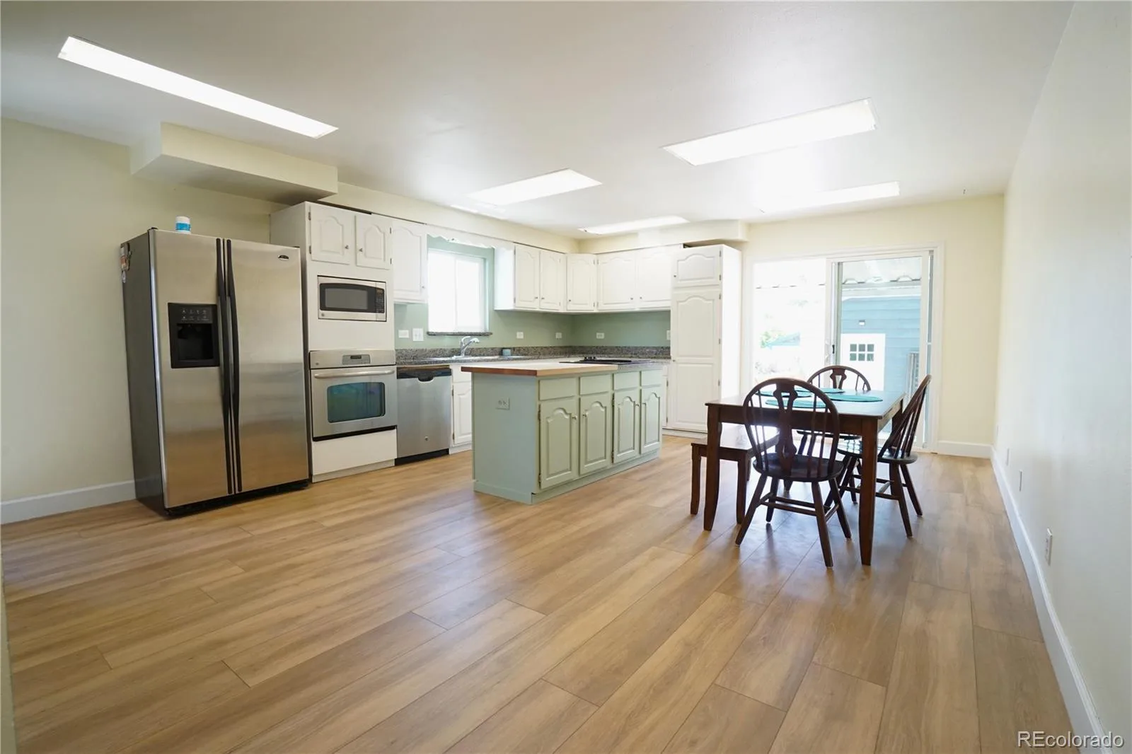 4651 S Washington Street Englewood CO 80113 MLS #REC1508638 06022026112240 1600 7