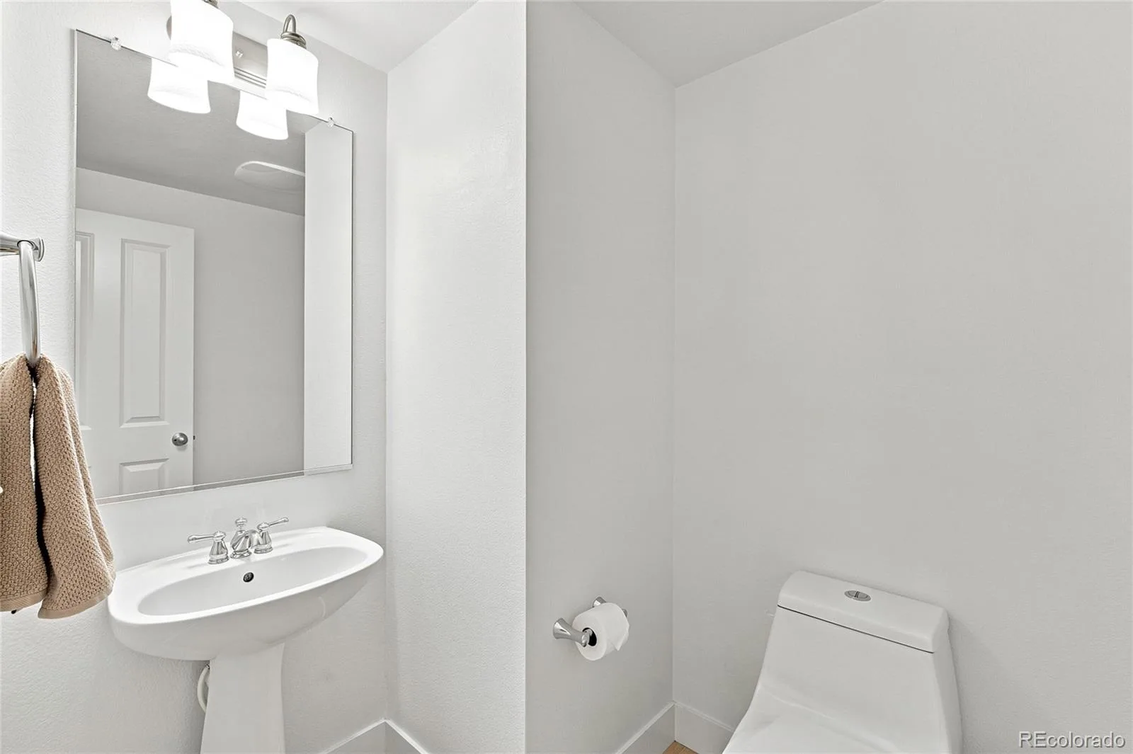 10065 Martin Luther King Boulevard Denver CO 80238 | MLS #REC1509153 07302026125710 1600 10