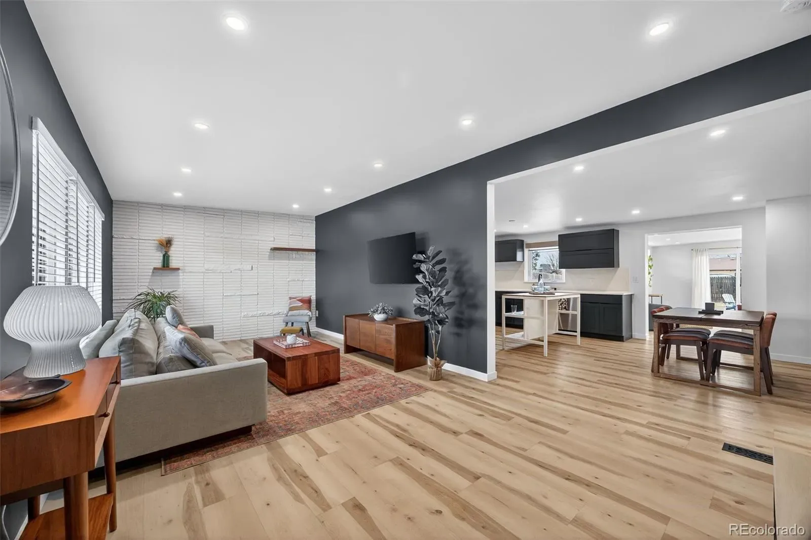 03192026164245 1600 4