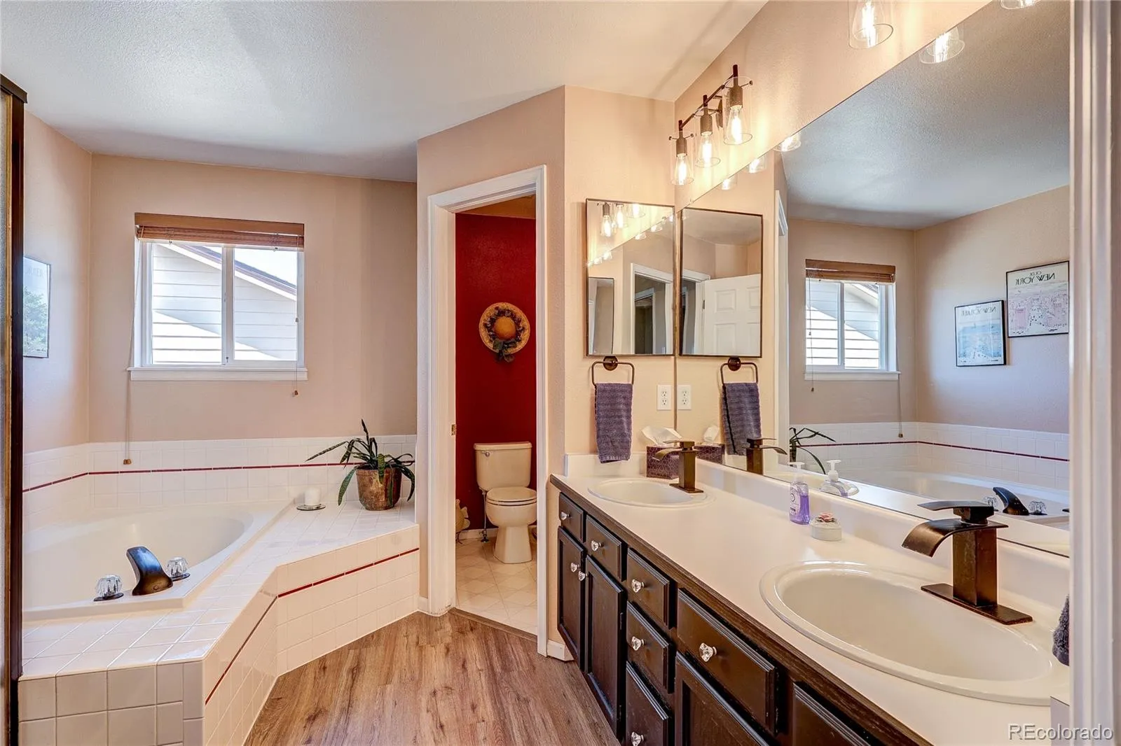 2663 S Howell Street Lakewood CO 80228 MLS #REC1509841 05202026023454 1600 23