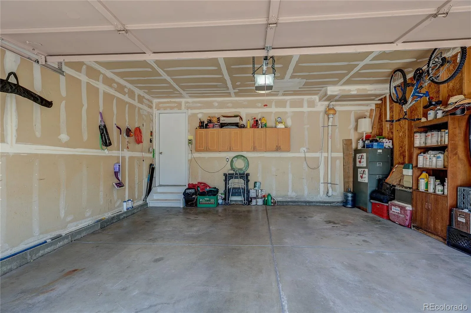 2663 S Howell Street Lakewood CO 80228 MLS #REC1509841 05202026023454 1600 34