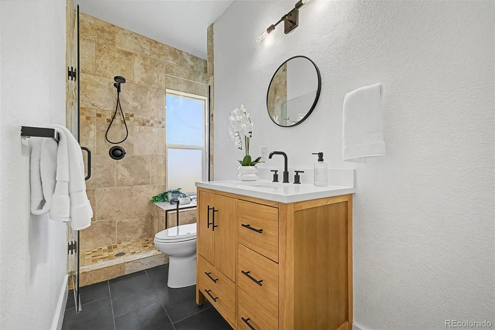 2600 N Vine Street Denver CO 80205 MLS #REC1512297 04252026175300 1600 24