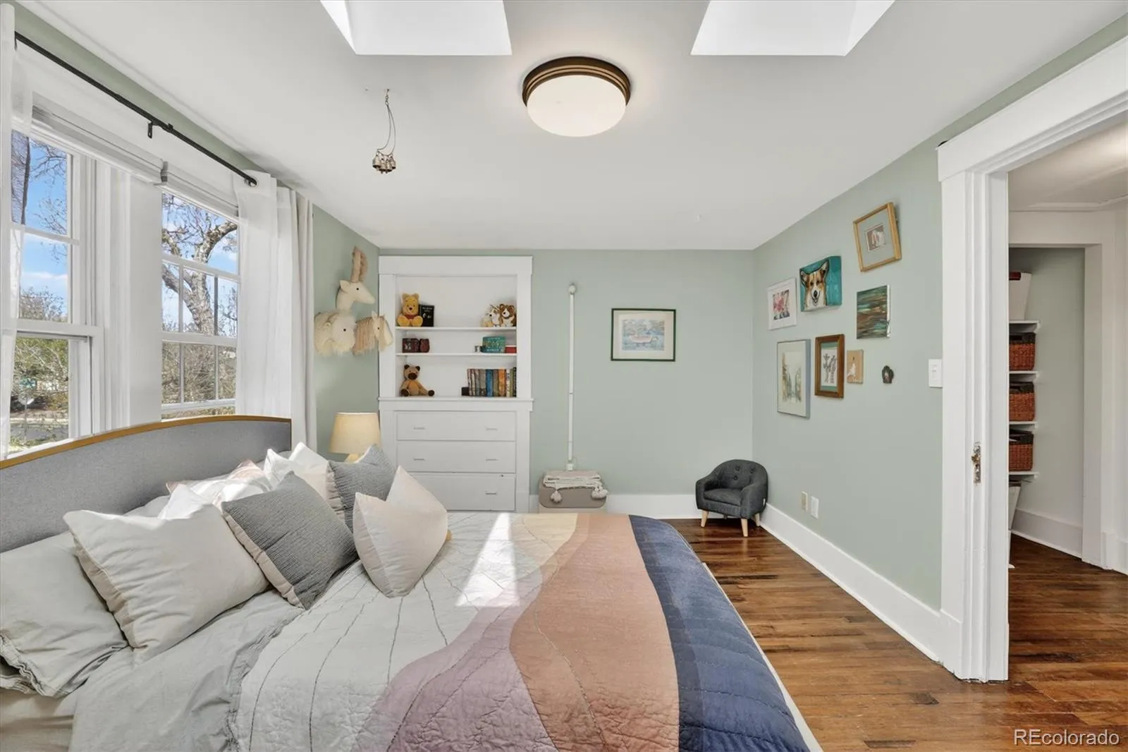 04102026194742 1600 23