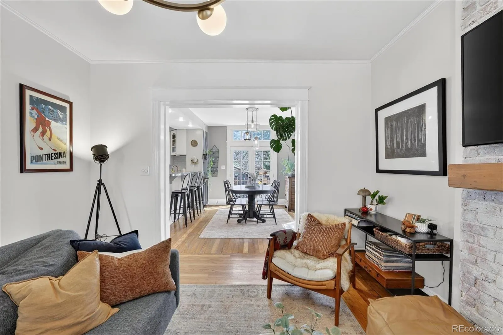 04102026194742 1600 8