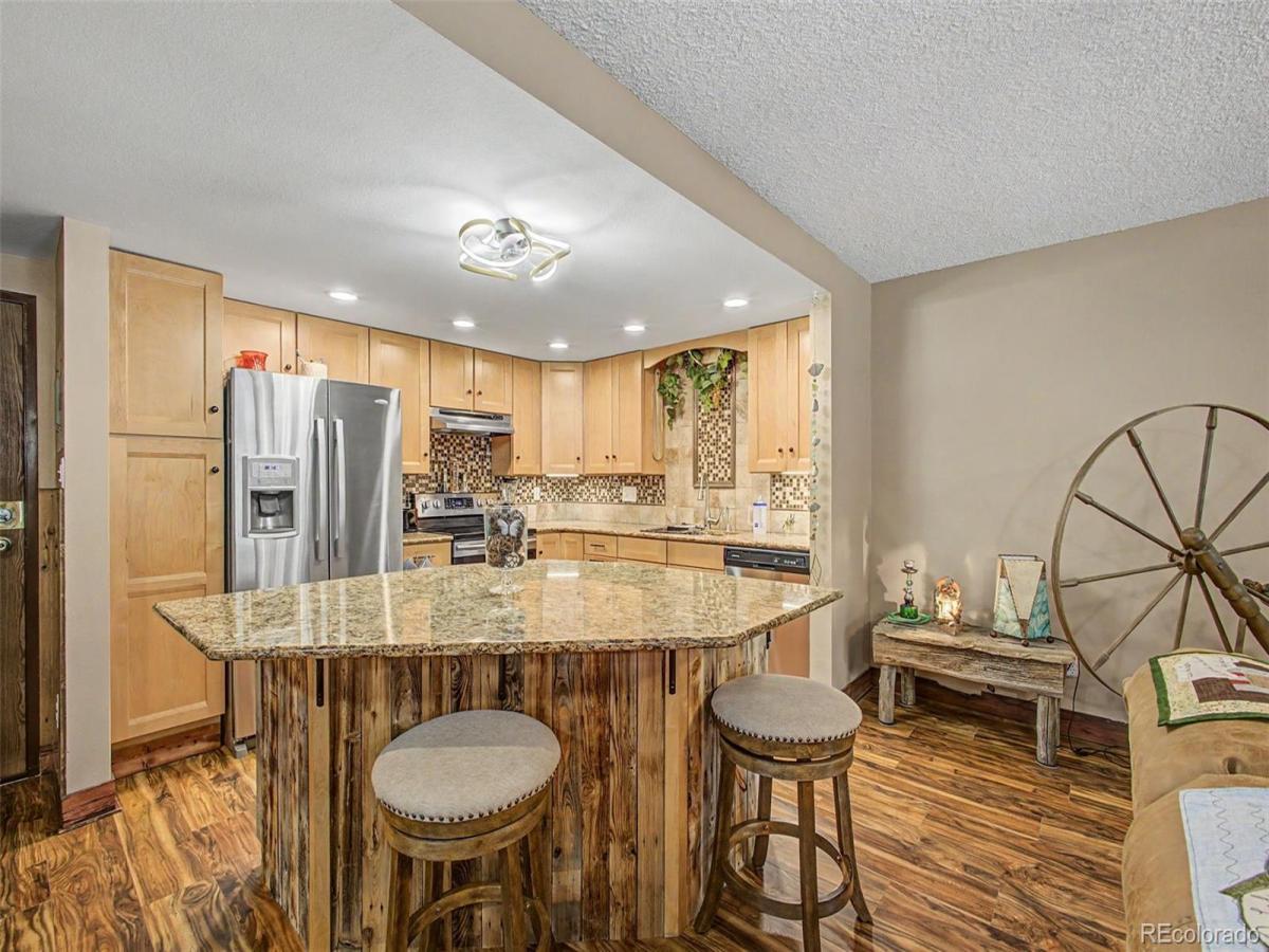 MLS #REC1512587 image #0