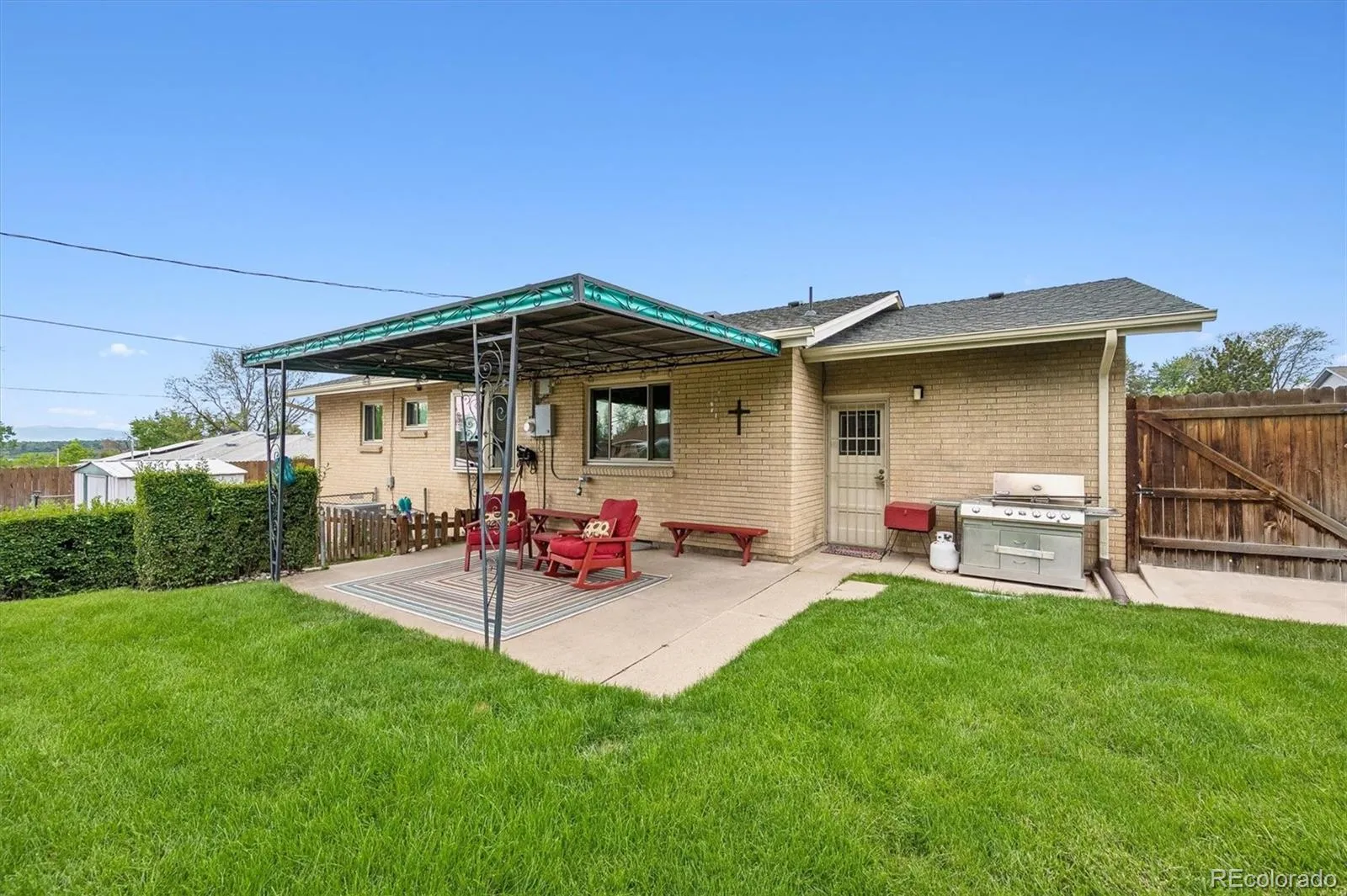 2712 S Vrain Street Denver CO 80236 MLS #REC1515580 05232026092853 1600 24