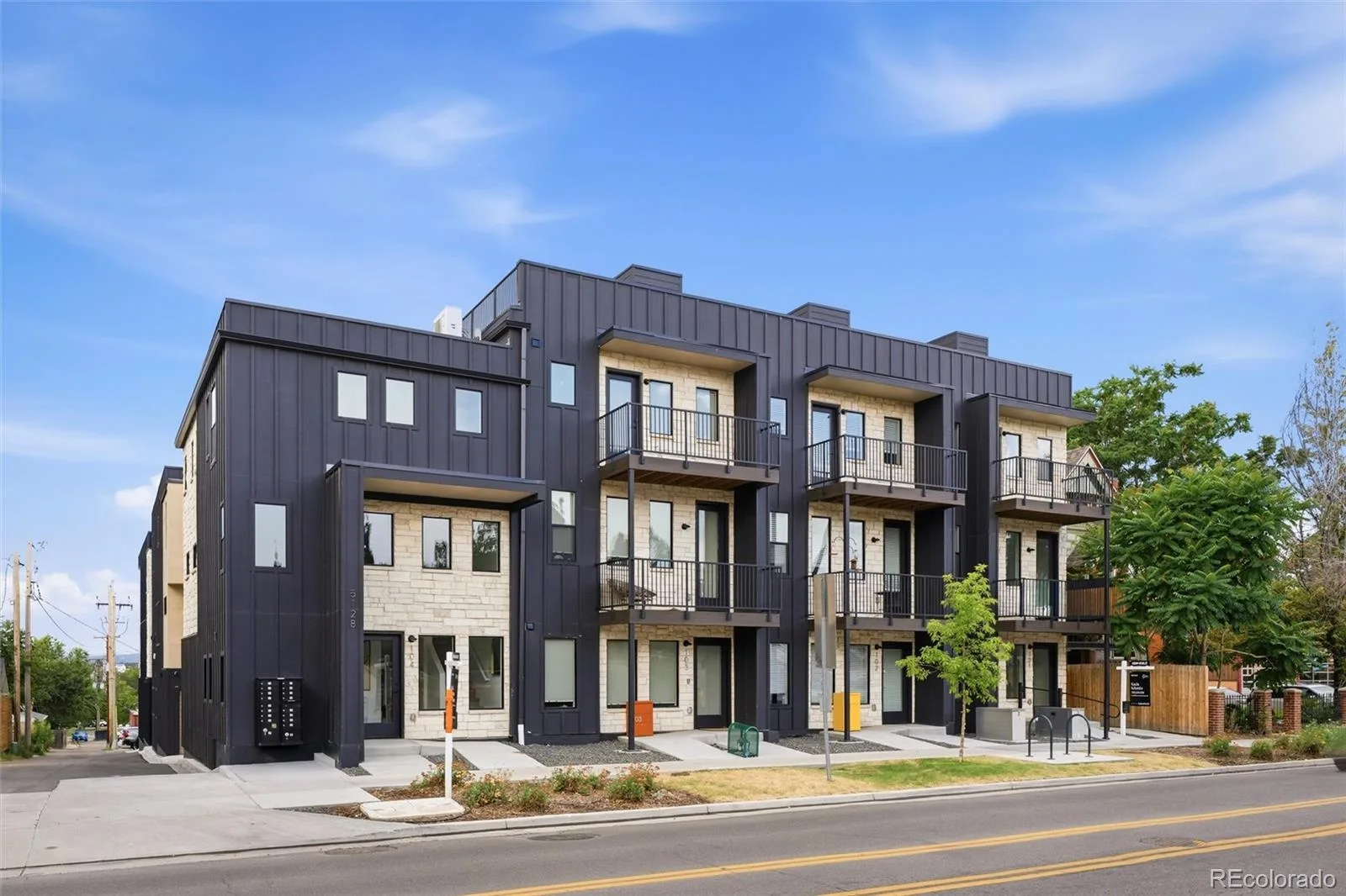 5128 W 26th Avenue #104 Denver CO 80212 | MLS #REC1515581 07092026184715 1600 25