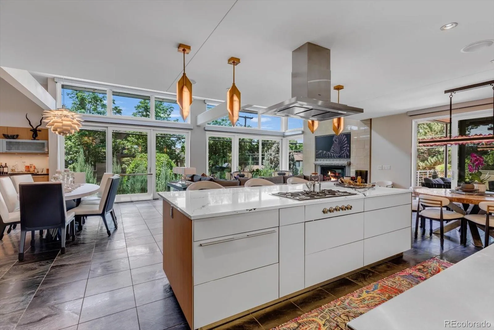 04132026180544 1600 10