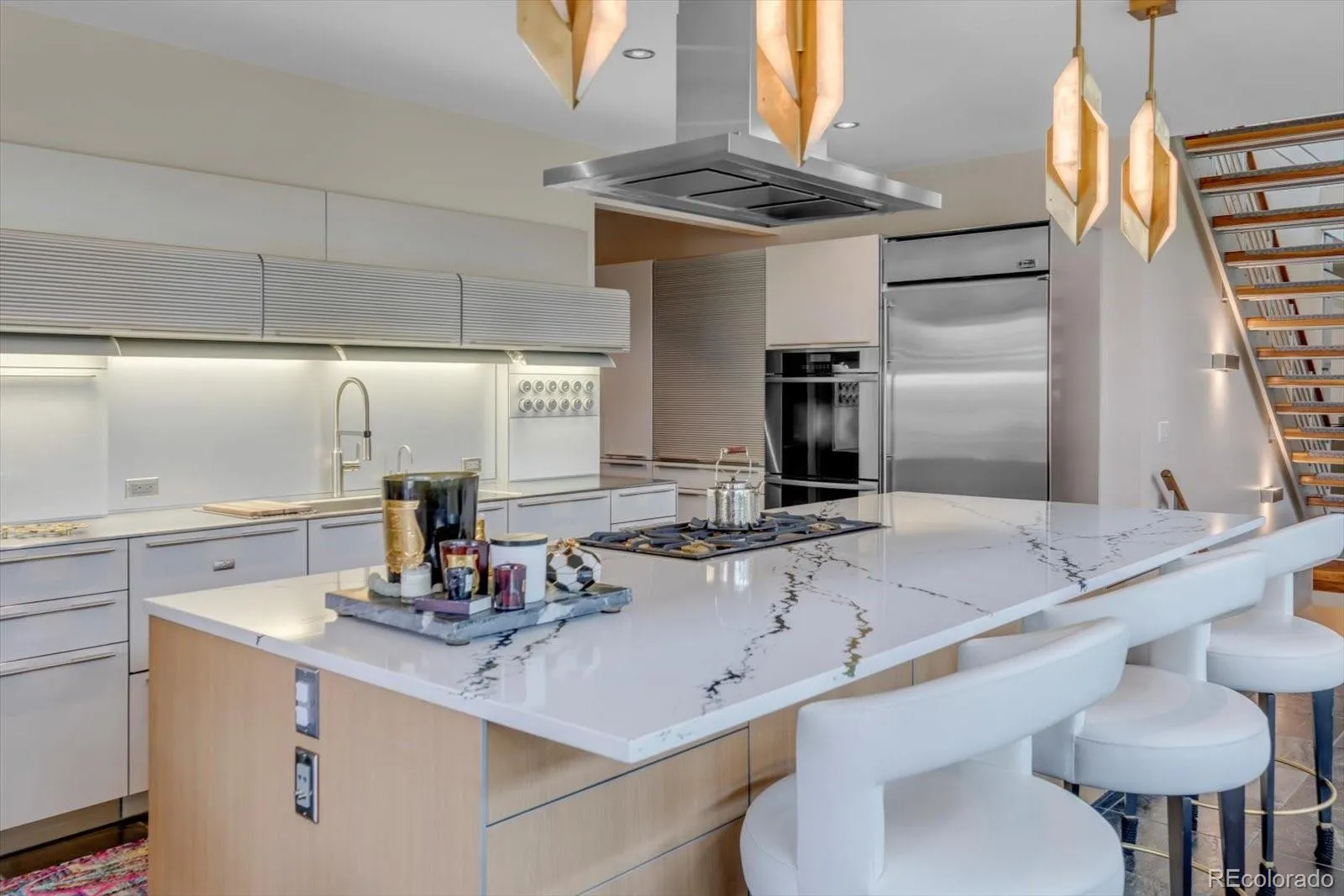 04132026180544 1600 8