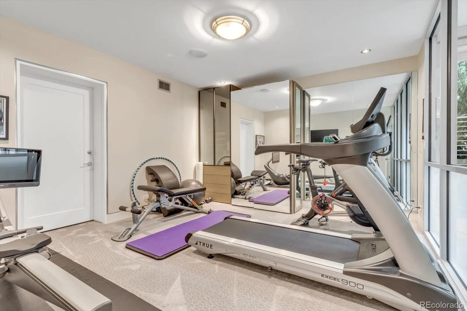 301 Monroe Street Denver CO 80206 MLS #REC1515919 05262026231702 1600 32