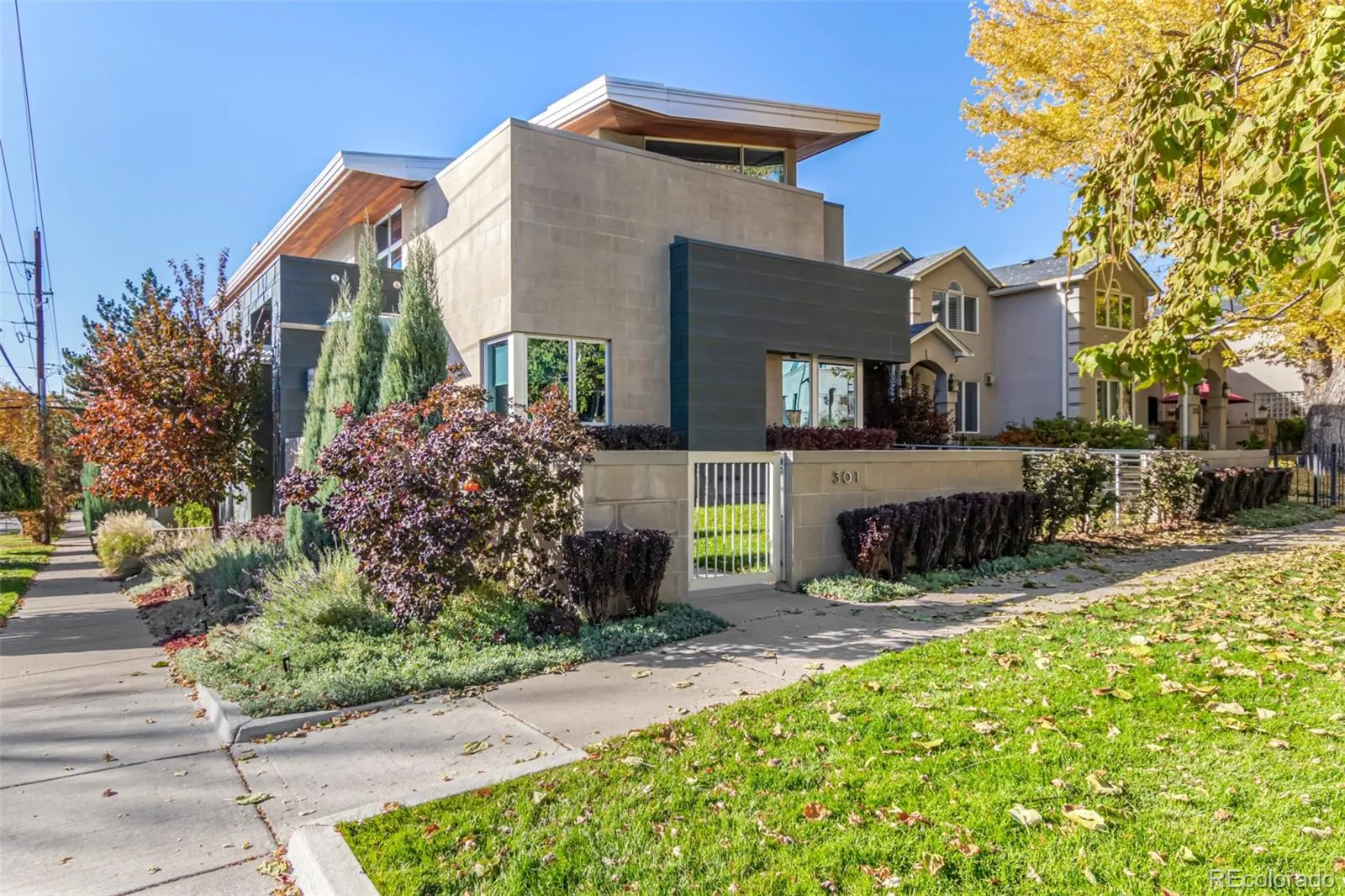 301 Monroe Street Denver CO 80206 MLS #REC1515919 05262026231702 1600 39
