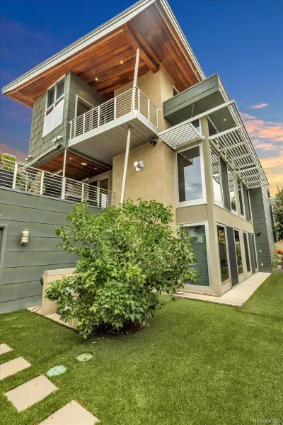 301 Monroe Street Denver CO 80206 MLS #REC1515919 05262026231702 800 42