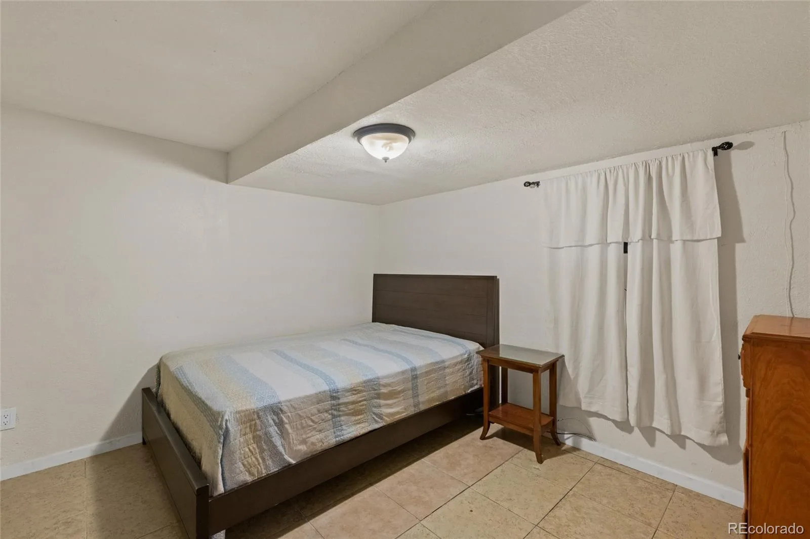 2342 S Troy Street Aurora CO 80014 MLS #REC1517963 06092026235141 1600 26