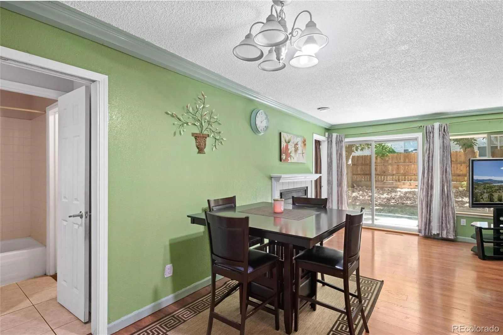 2342 S Troy Street Aurora CO 80014 MLS #REC1517963 06092026235141 1600 6