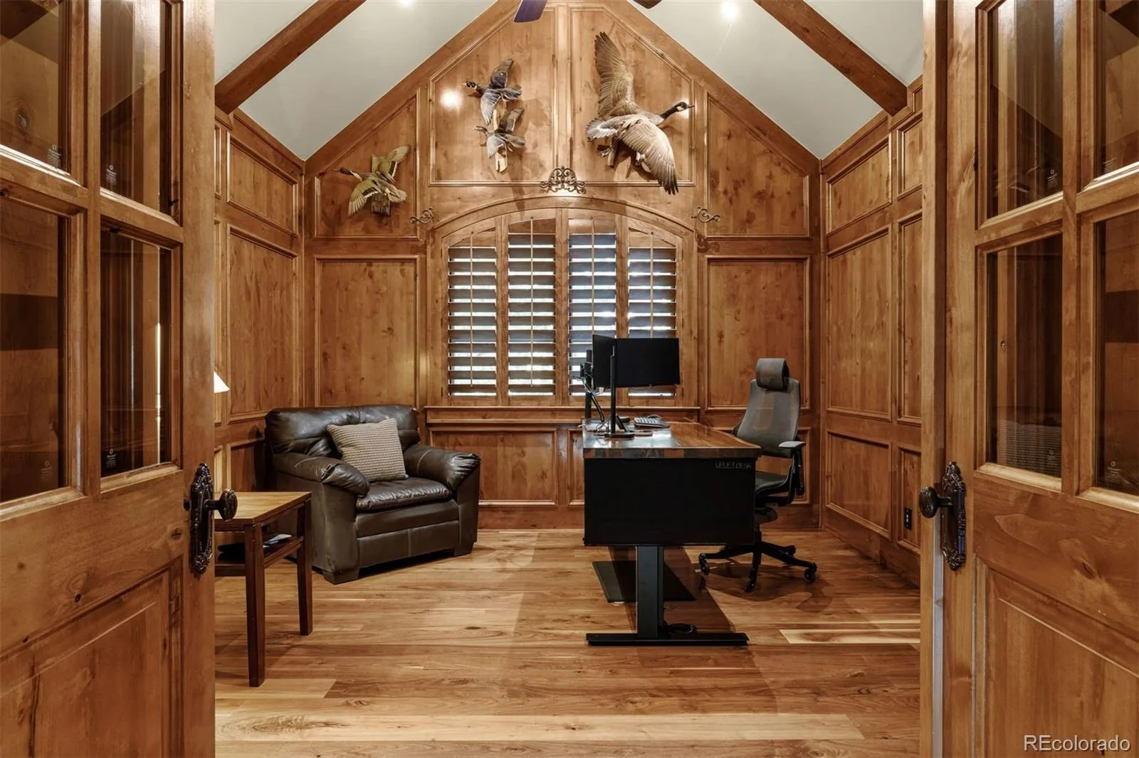 5700 Amber Ridge Drive Castle Pines CO 80108 | MLS #REC1517982 08282026163528 1600 14
