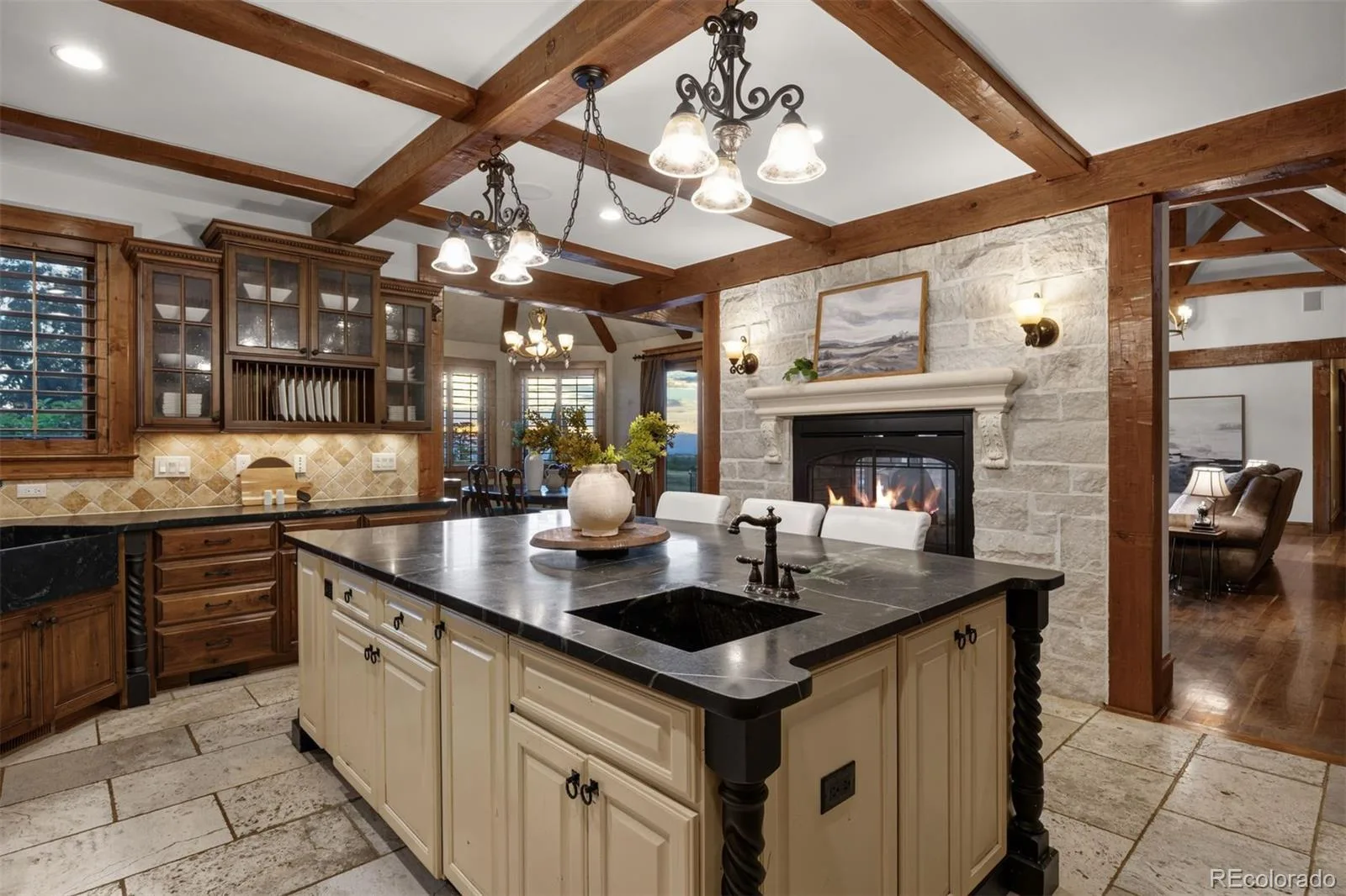 5700 Amber Ridge Drive Castle Pines CO 80108 | MLS #REC1517982 08282026163528 1600 15