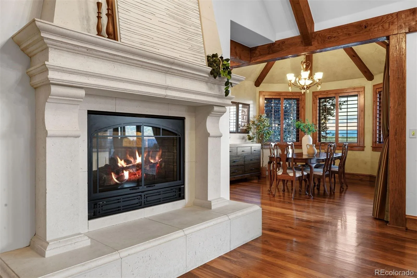 5700 Amber Ridge Drive Castle Pines CO 80108 | MLS #REC1517982 08282026163528 1600 18