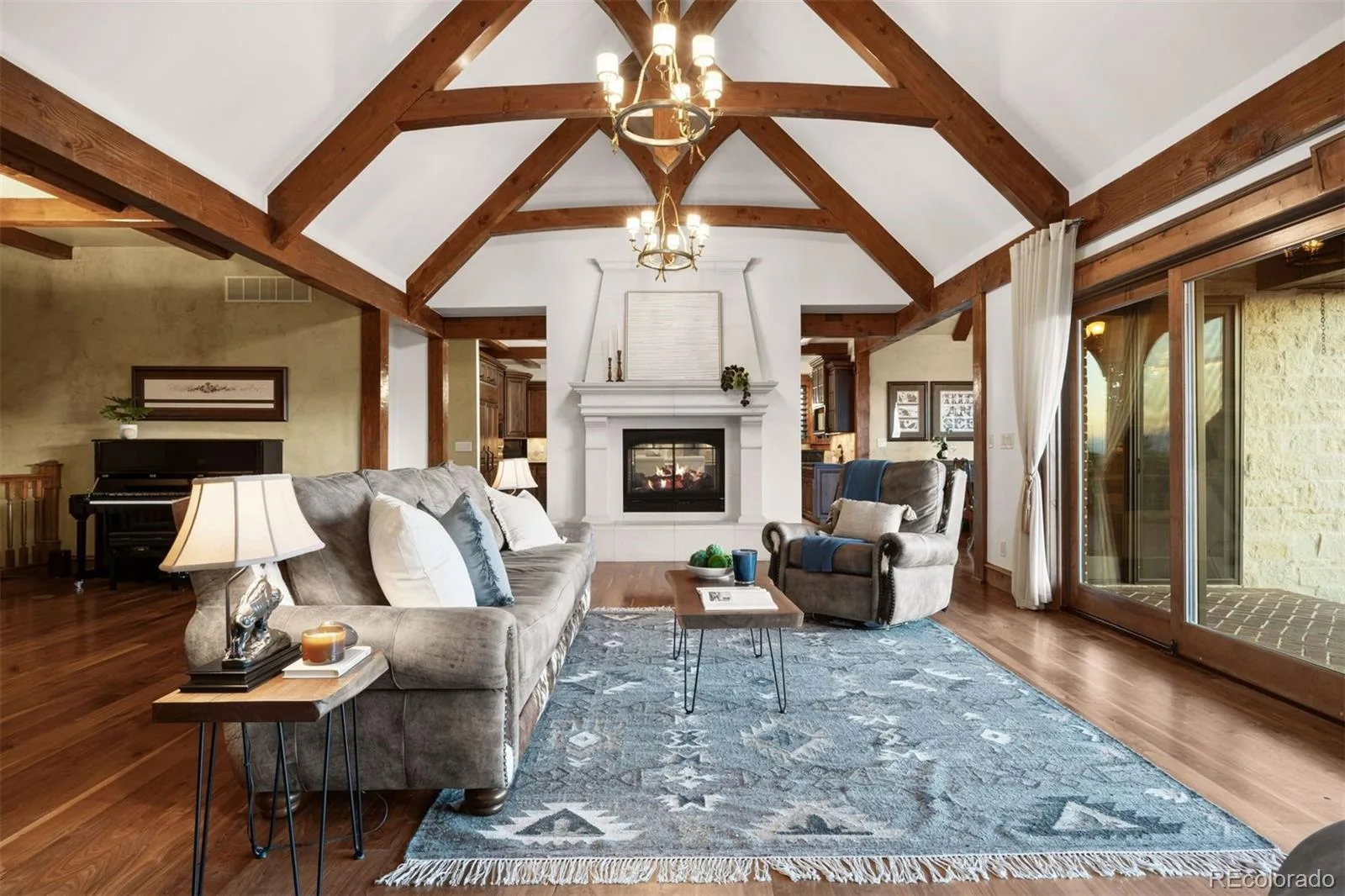 5700 Amber Ridge Drive Castle Pines CO 80108 | MLS #REC1517982 08282026163528 1600 8