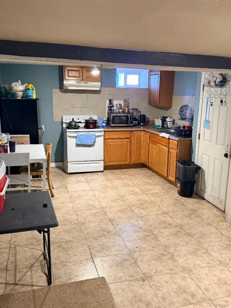 728 Emporia Street Aurora CO 80010 | MLS #REC1519634 07152026024214 800 18