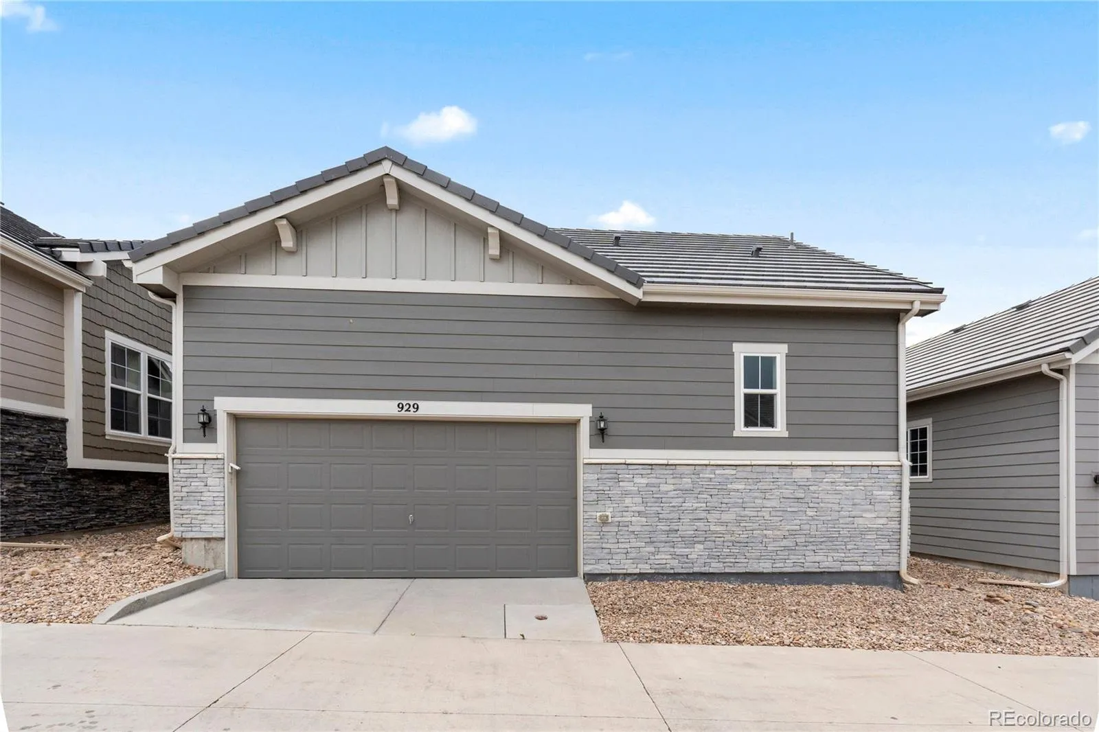 929 Brocade Drive Highlands Ranch CO 80126 MLS #REC1521002 05092026024552 1600 23