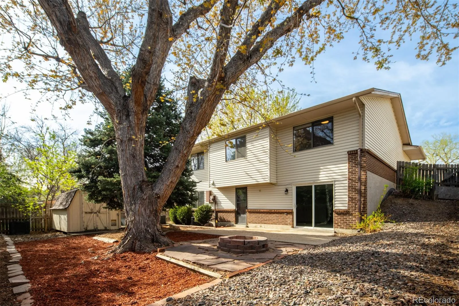 04112026032302 1600 26