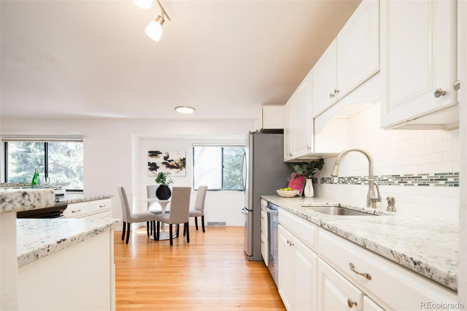 04112026032302 1600 5