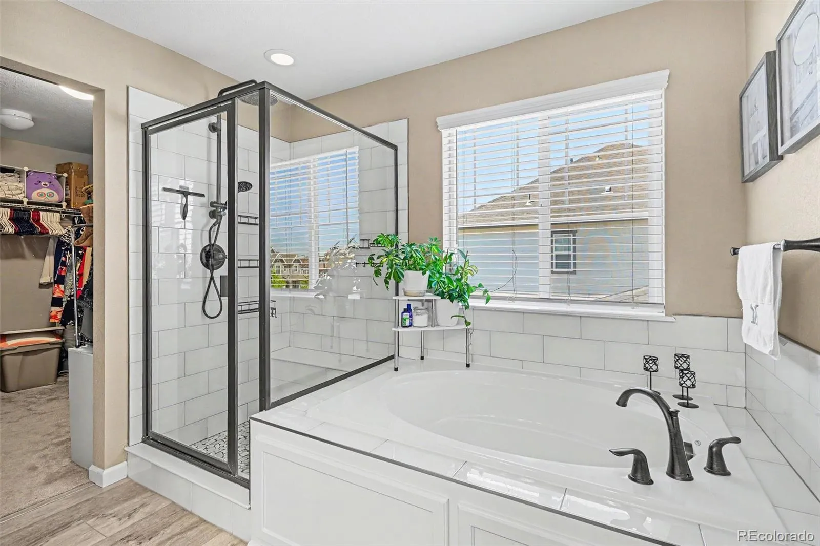 26712 E Hinsdale Place Aurora CO 80016 MLS #REC1524403 05102026142536 1600 14