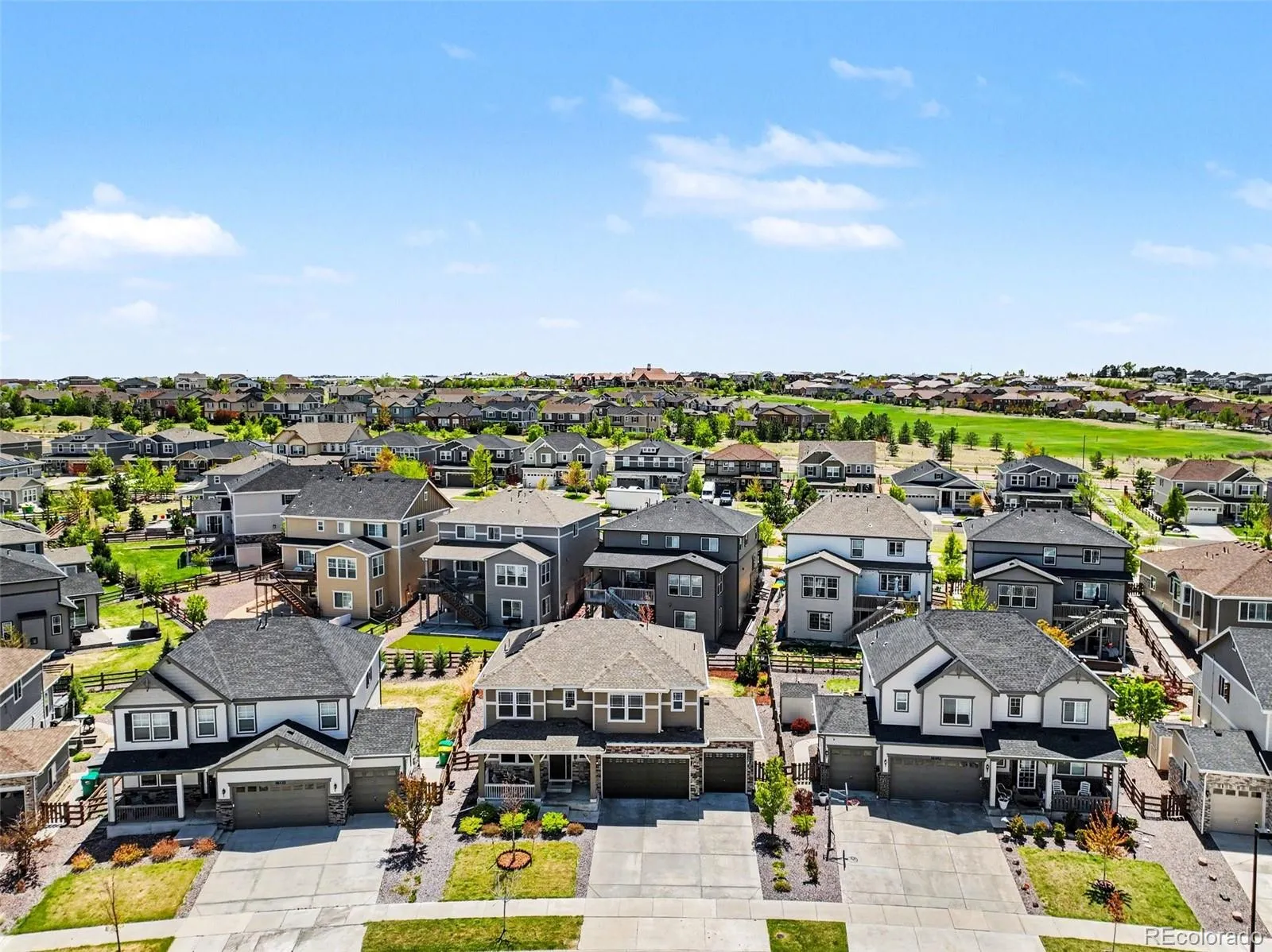 26712 E Hinsdale Place Aurora CO 80016 MLS #REC1524403 05102026142536 1600 26