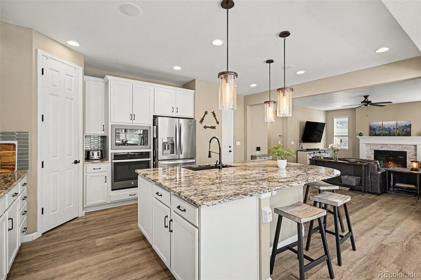 26712 E Hinsdale Place Aurora CO 80016 MLS #REC1524403 05102026142536 1600 4