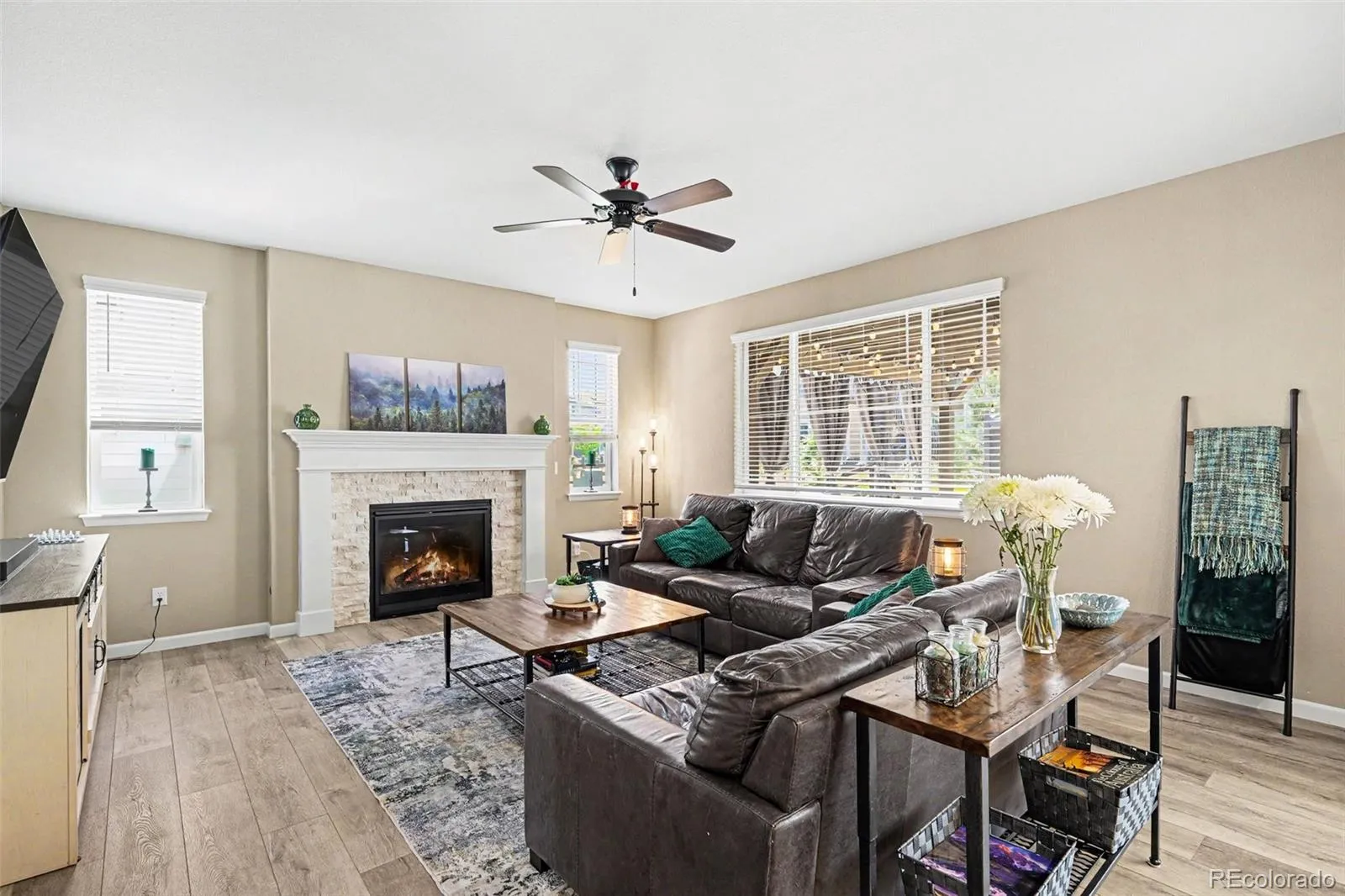 26712 E Hinsdale Place Aurora CO 80016 MLS #REC1524403 05102026142536 1600 7