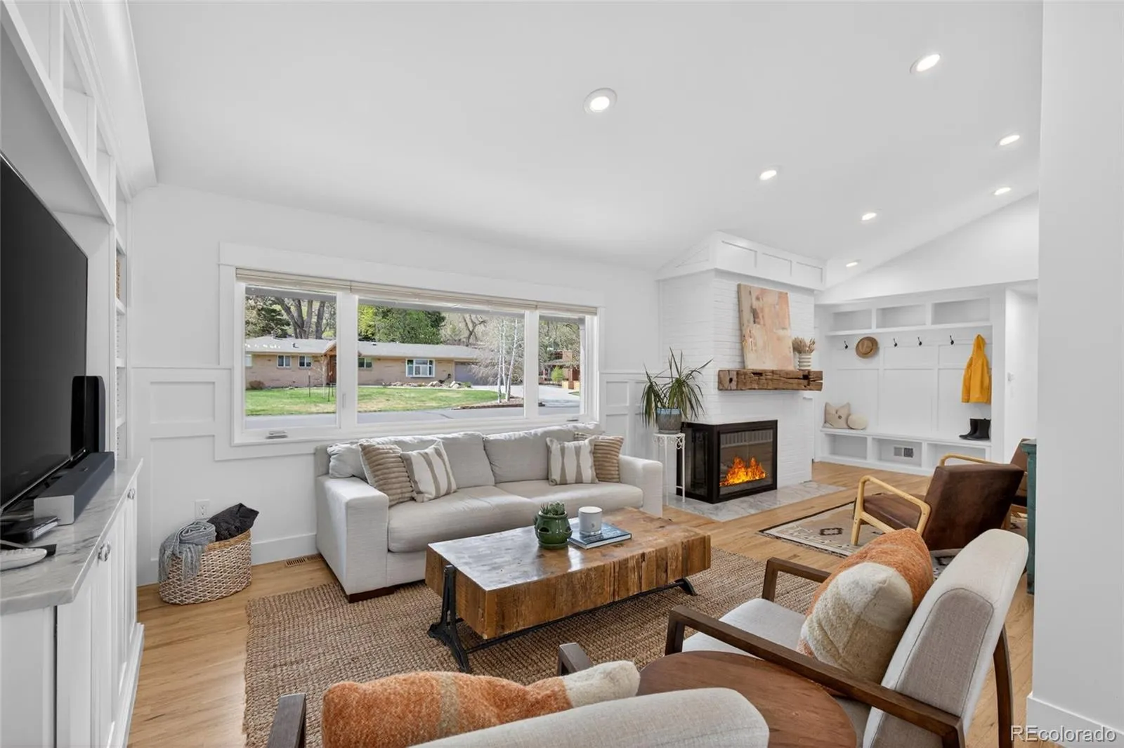 04172026092143 1600 12