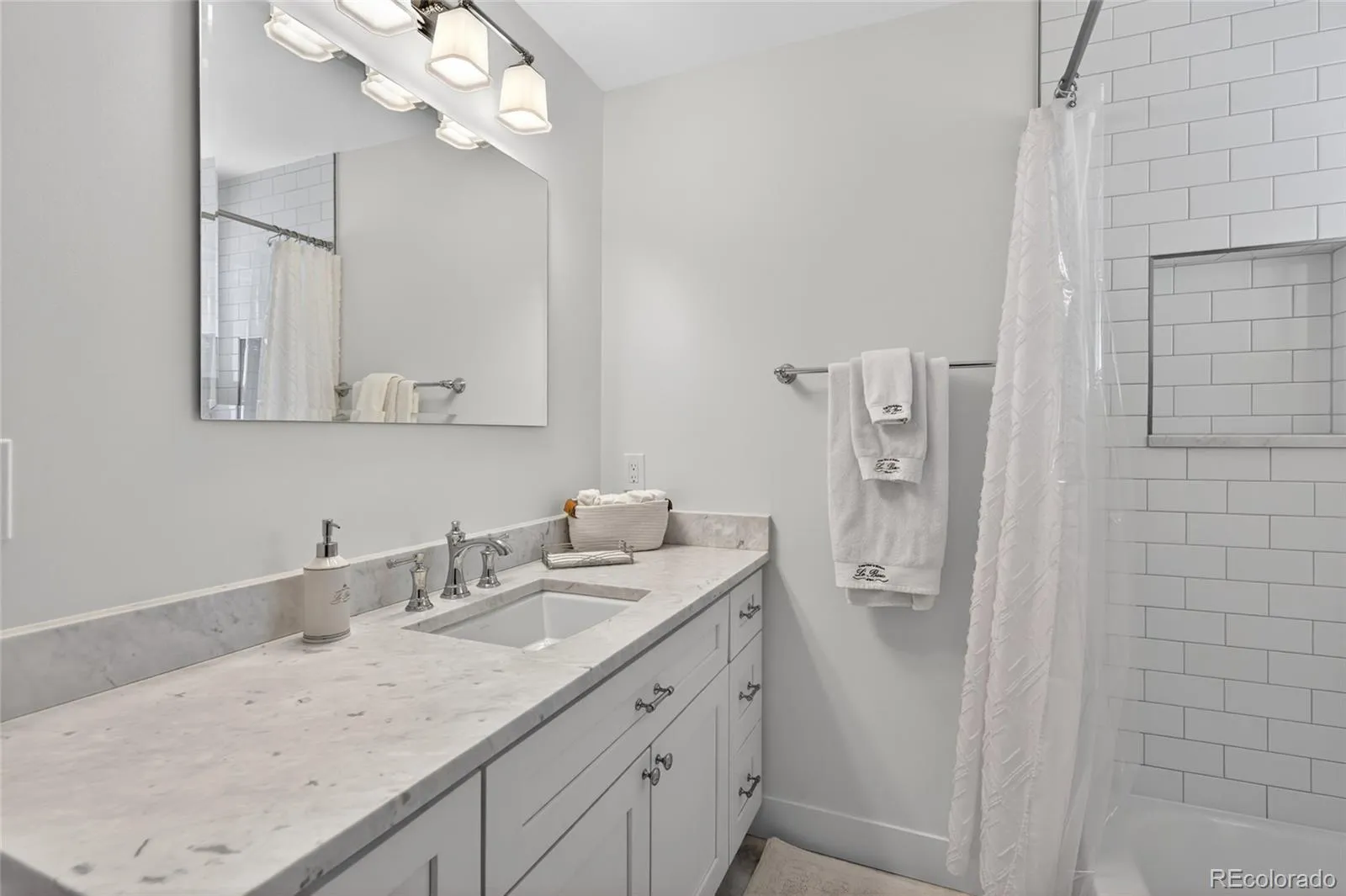 04172026092143 1600 25