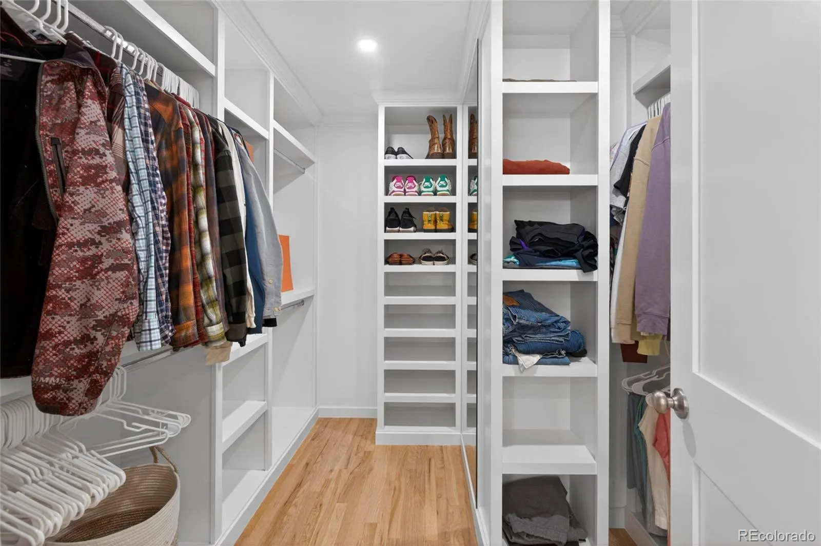 04172026092143 1600 30