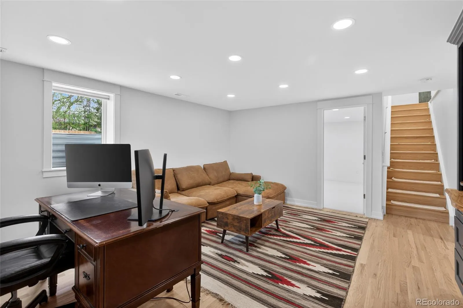 04172026092143 1600 34