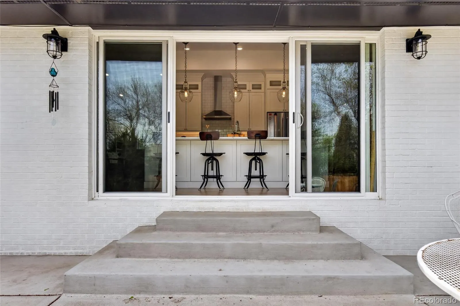 04172026092143 1600 44