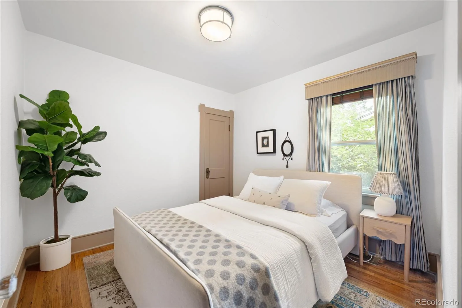 1455 S Emerson Street Denver CO 80210 | MLS #REC1527589 09242026101709 1600 16