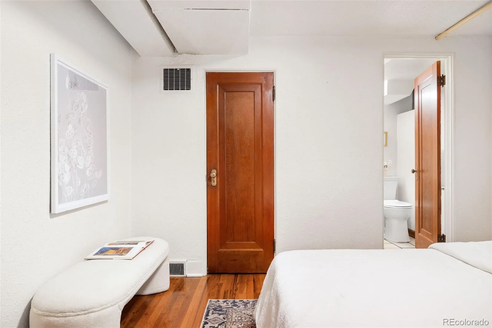 1455 S Emerson Street Denver CO 80210 | MLS #REC1527589 09242026101709 1600 20
