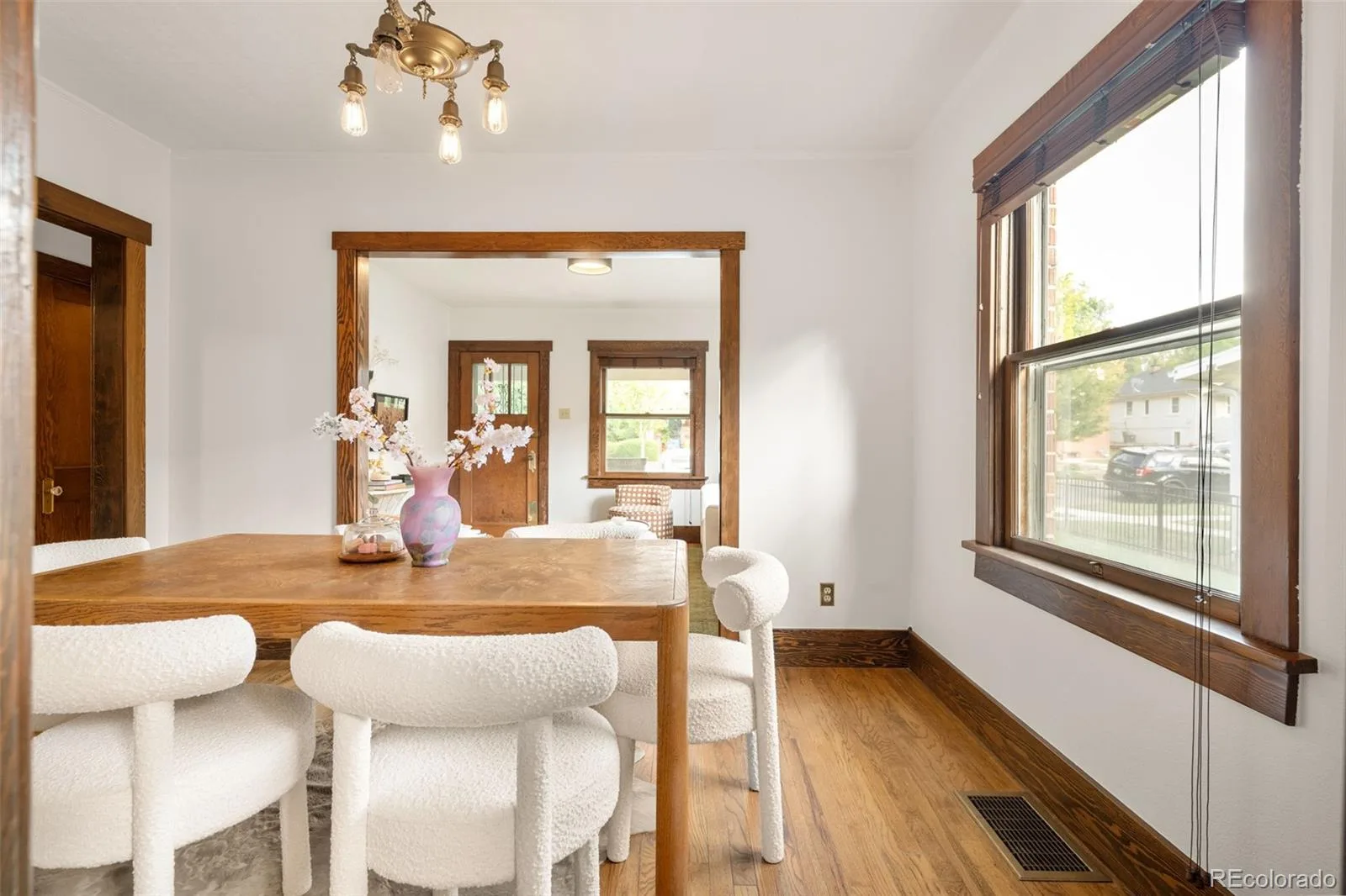 1455 S Emerson Street Denver CO 80210 | MLS #REC1527589 09242026101709 1600 5