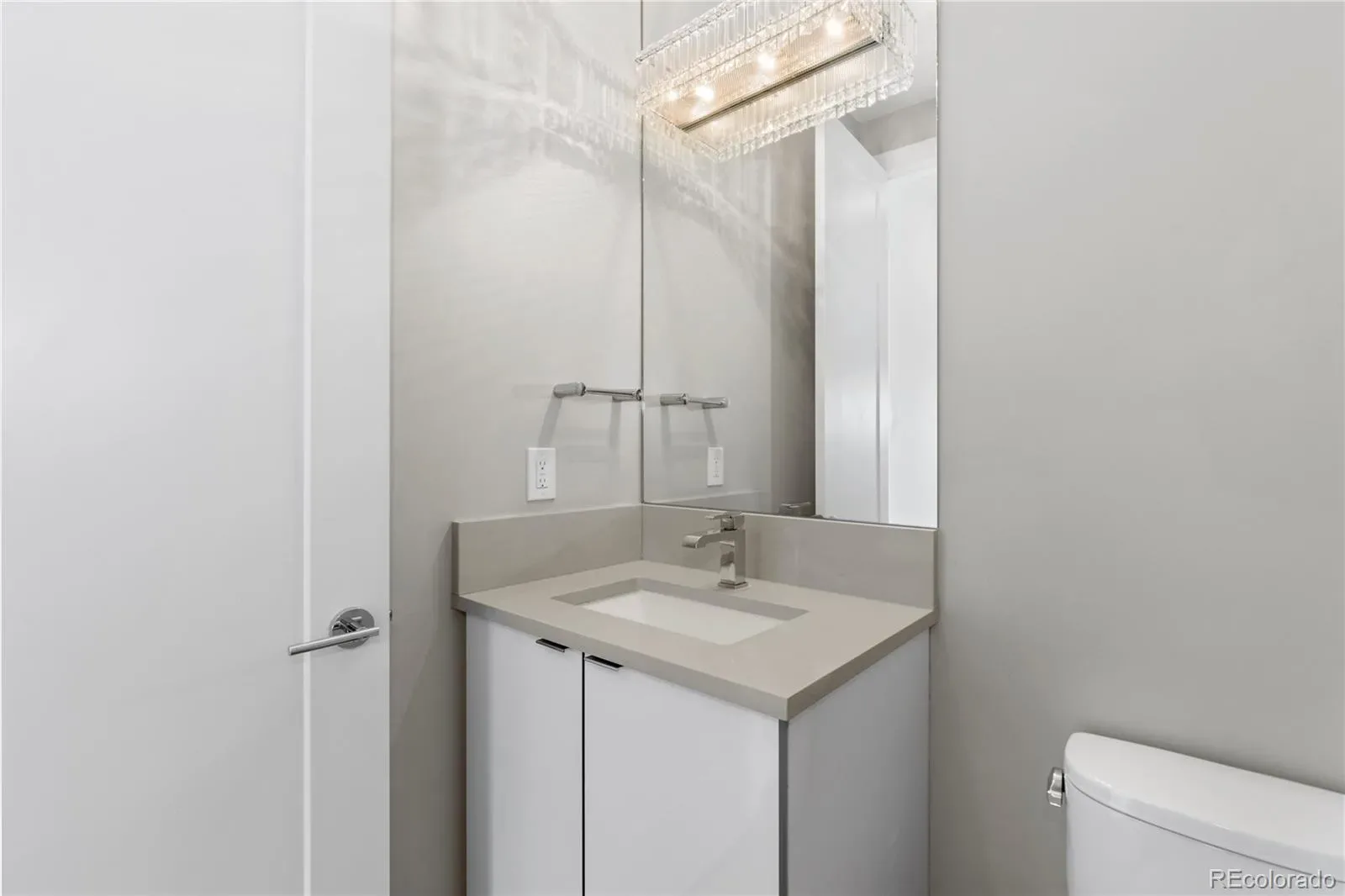 03202026042445 1600 16