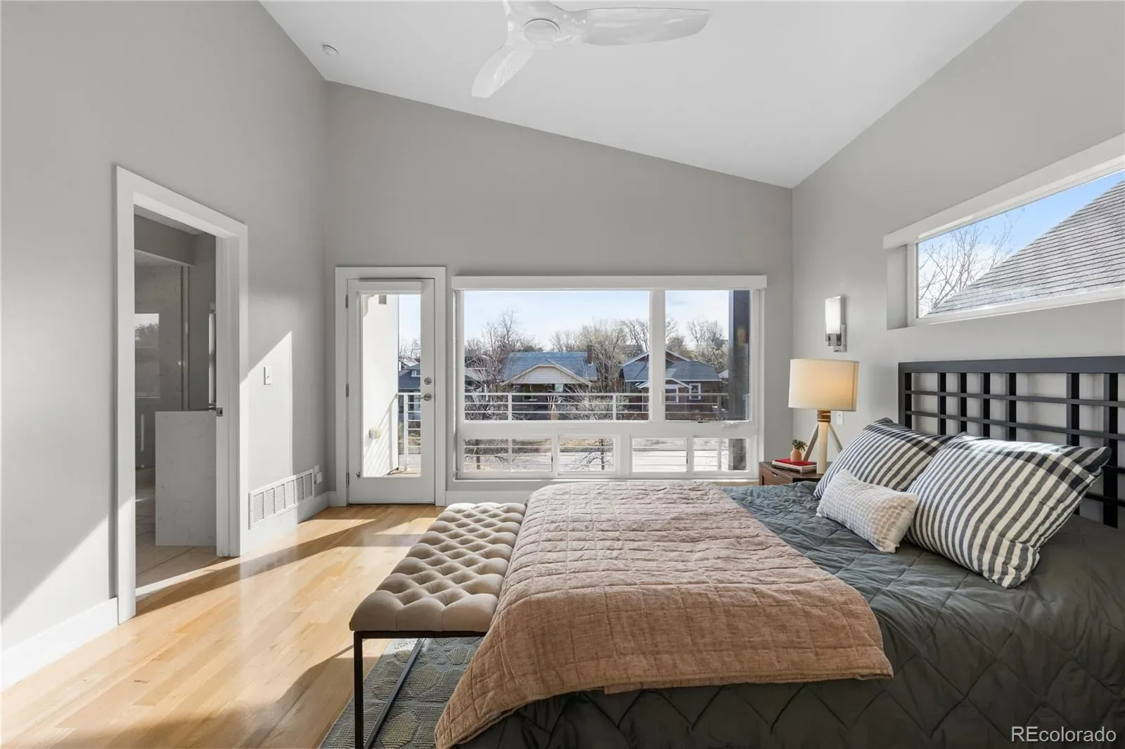 03202026042445 1600 20