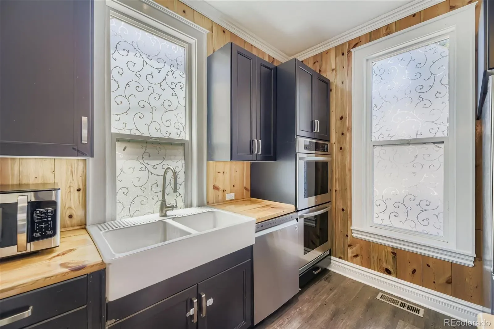 03122026092026 1600 11