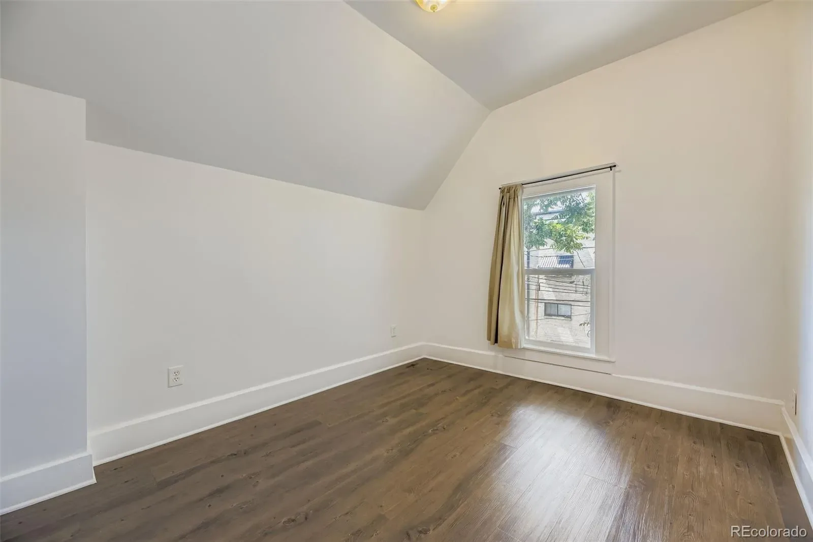 03122026092026 1600 25