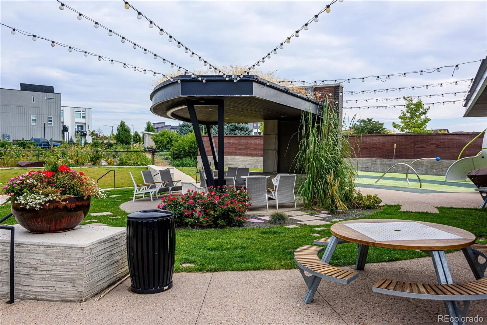 6737 Alan Drive Denver CO 80221 MLS #REC1531539 06172026162119 1600 47