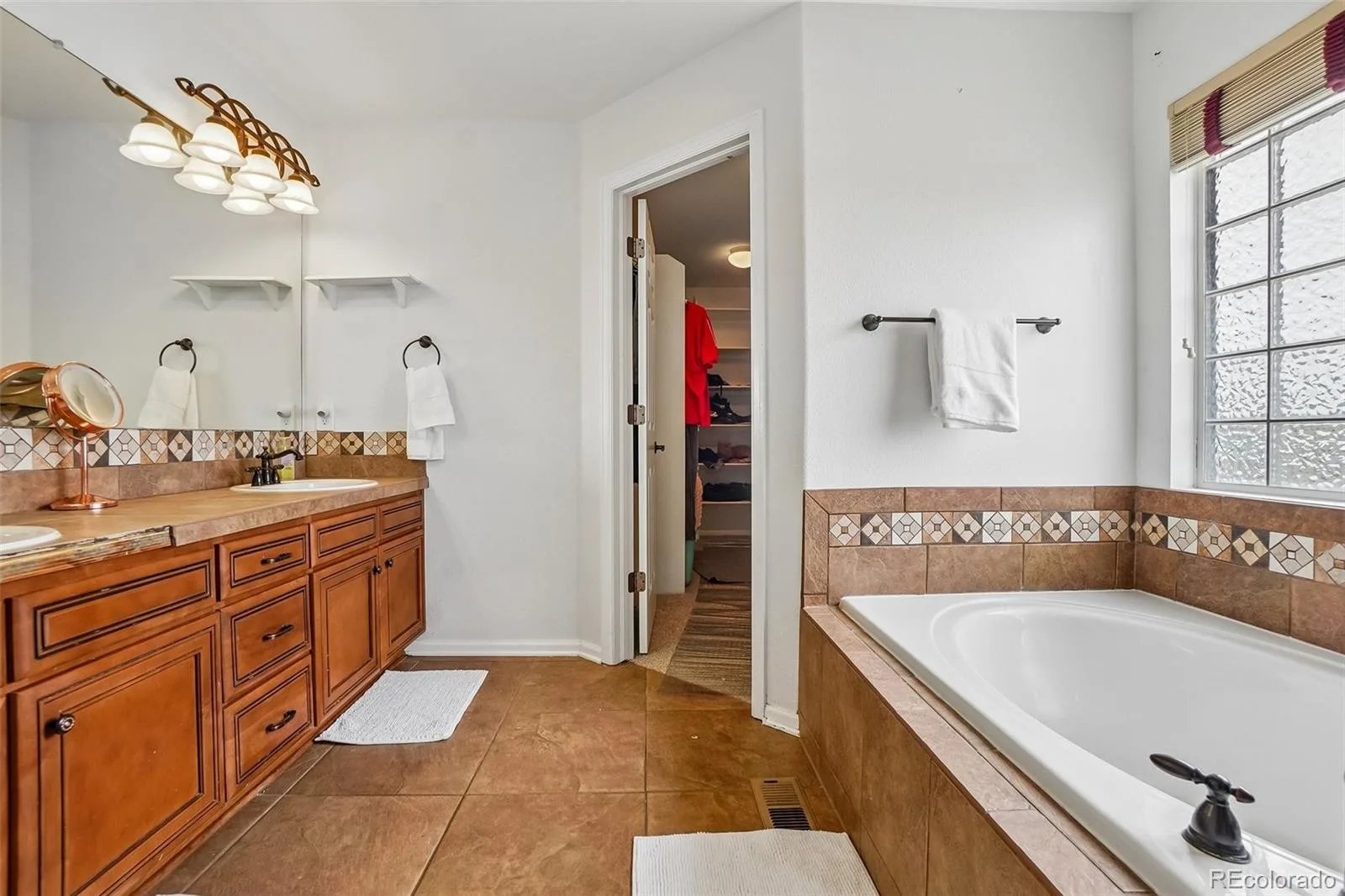 12710 Espera Way Parker CO 80134 | MLS #REC1531876 06252026224750 1600 29