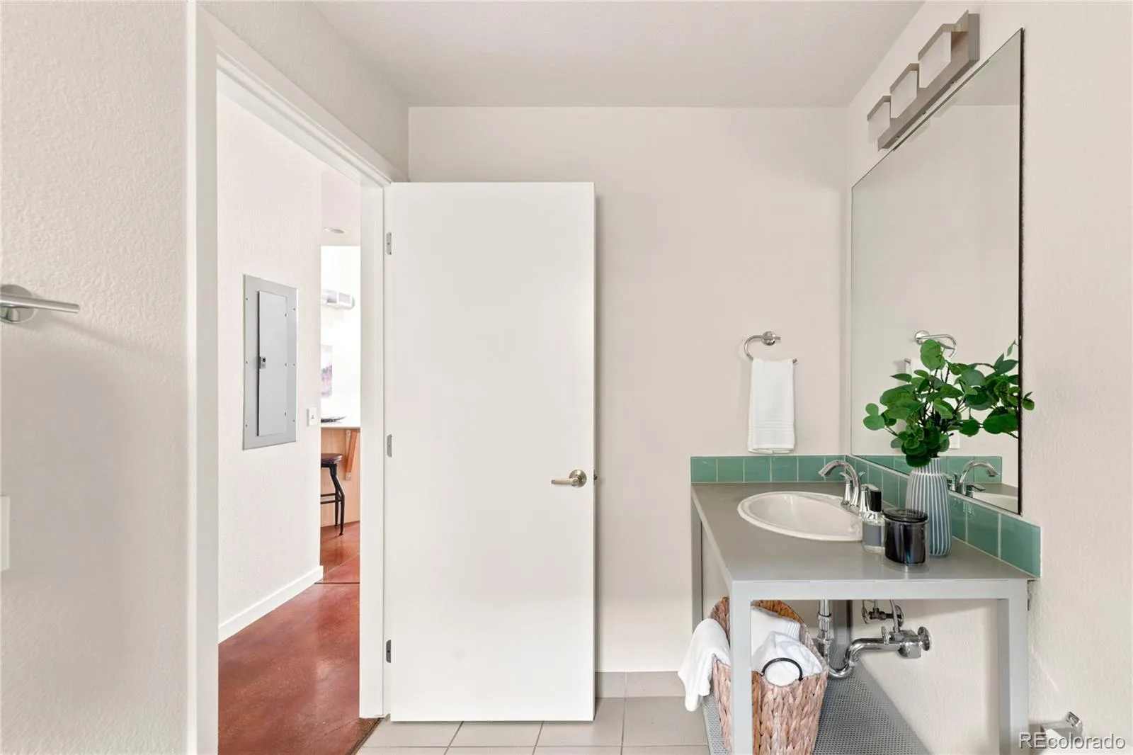 3033 Blake Street #112 Denver CO 80205 | MLS #REC1531995 08092026172521 1600 17